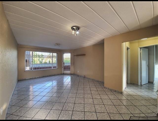 2 BEDROOM APARTMENT FOR SALE IN PRESIDENT PARK